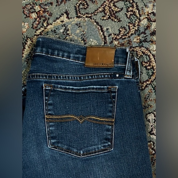 FINAL PRICE DROP Lucky Brand Charlie Skinny Jeans - Picture 4 of 8